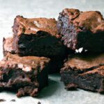 Decadent Fudgy Keto Brownies: Low-Carb Chocolate Delight