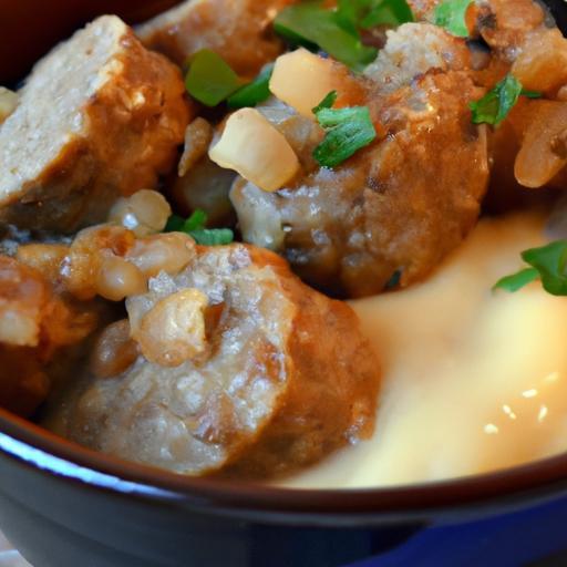 Savory Keto Sausage Gravy: Low-Carb Comfort Food Magic