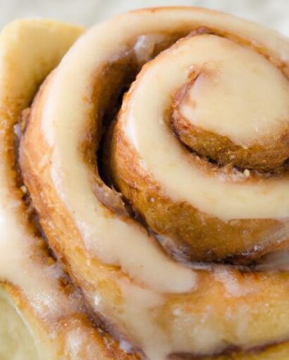 Quick & Easy Cake Mix Cinnamon Rolls: Sweet Morning Magic
