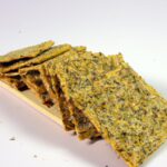 Crunchy Flaxseed Crackers: Nutritious, Tasty & Easy Snacks