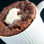Decadent Keto Chocolate Mug Cake: Quick, Low-Carb Delight
