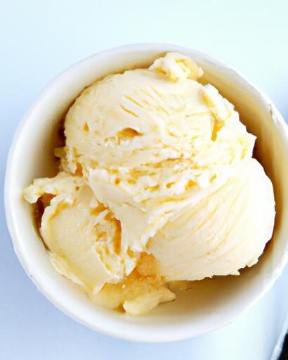 Creamy Keto Vanilla Ice Cream: Guilt-Free Sweet Bliss