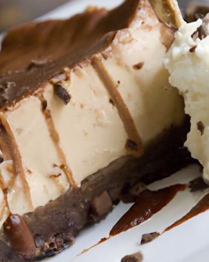 Colorful Tofu Scramble: A Nutritious Veggie-Packed Boost