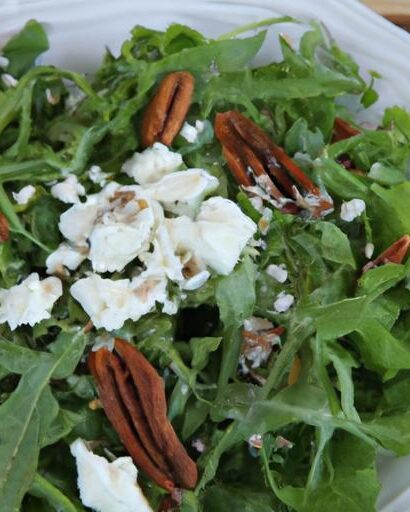 Peppery Arugula & Goat Cheese Salad with Crunchy Pecans