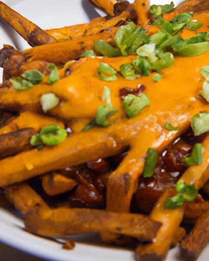 Savor the Flavor: Irresistible Vegan Chili Cheese Fries Recipe