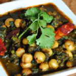 Hearty Vegan Chana Saag Curry: A Flavorful Indian Classic